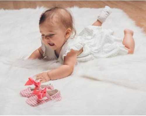 试管代生男孩囊胚移植后怀孕第46天上火了，能不能喝菊花茶？